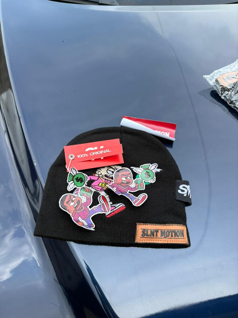 SLNT MOTION beanie with 100% Original hang tag close up